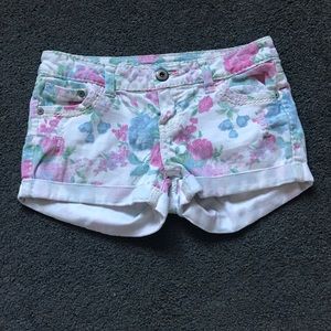 Light floral print shorts